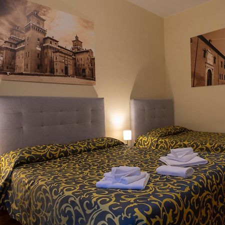 Cameracafe Ferrara Bagian luar foto